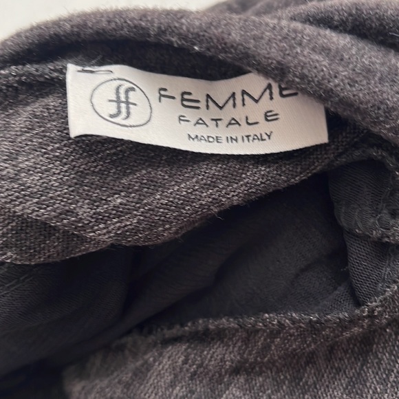 Femme Fatal black heather split sleeve top - Picture 5 of 10